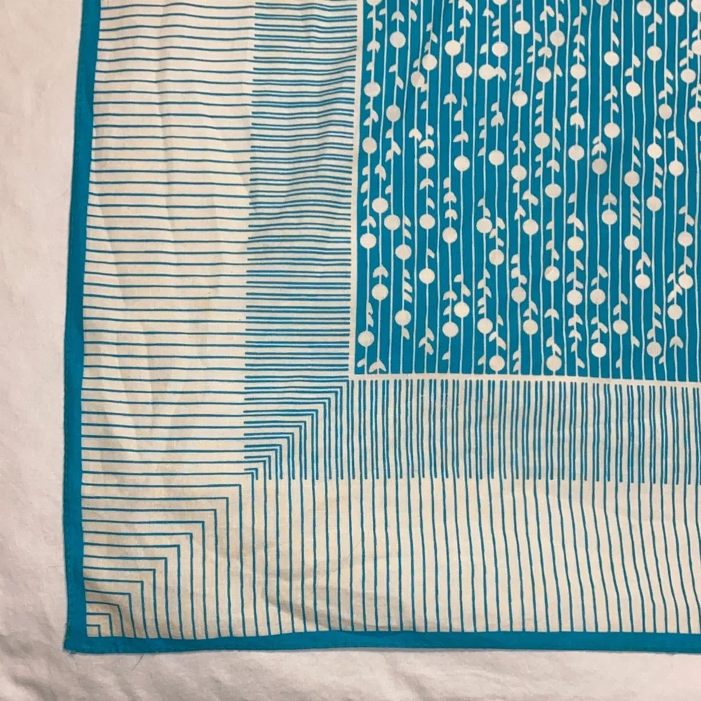 Diane Von Furstenberg Turquoise & Cream Geometric Scarf